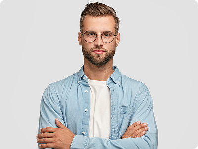 Analista finanziario di OptiTrader AI